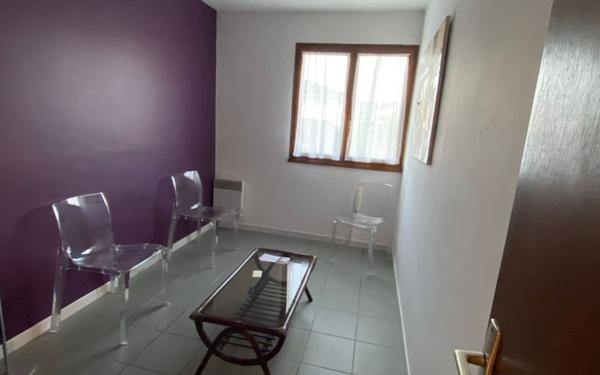 Maison à vendre    4 pièces • 81 m2 Saint-Loubès