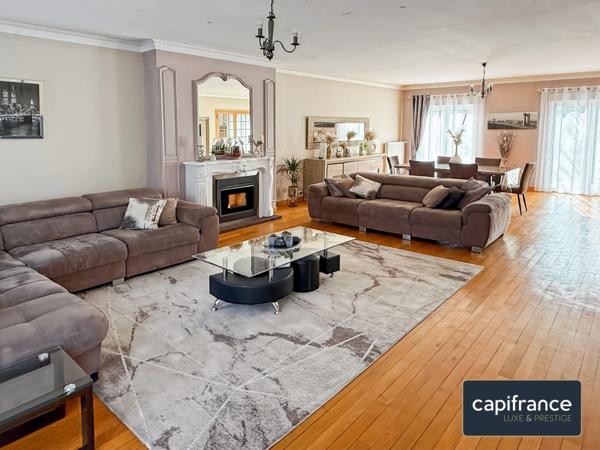 🏡 Élégance et raffinement aux portes de Valenciennes 🏡