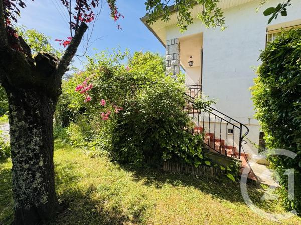 Maison à vendre  6 pièces - 188 m 2   GRAULHET  - 81