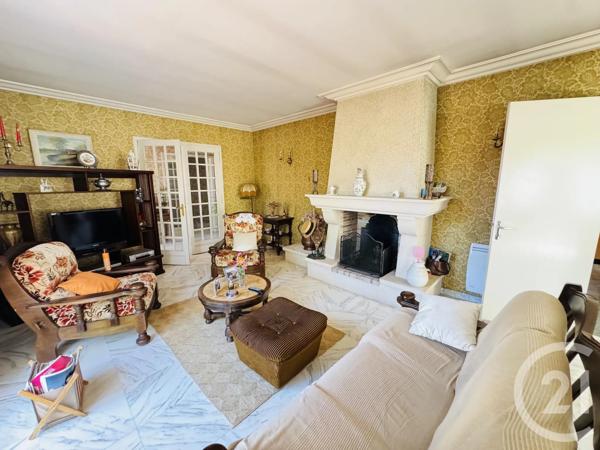Maison à vendre  6 pièces - 188 m 2   GRAULHET  - 81