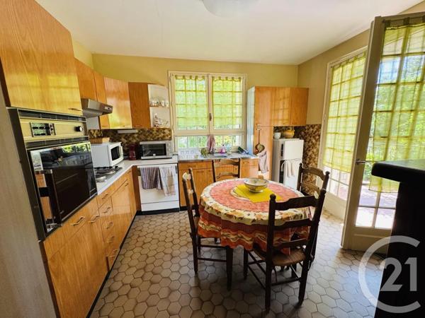 Maison à vendre  6 pièces - 188 m 2   GRAULHET  - 81