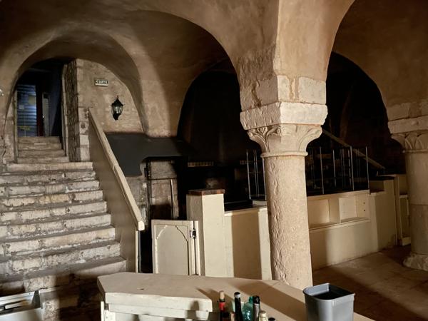 Poitiers (86000) CHAPELLE 120 M2 AVEC BUREAU 30 M2 A SAINT-HILAIRE !