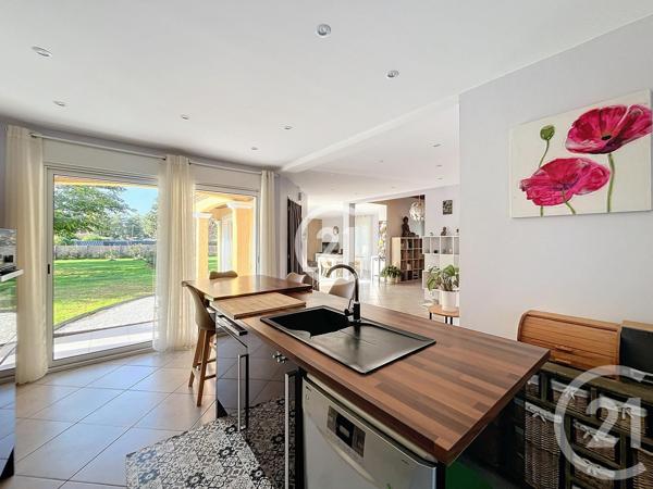 Maison à vendre  5 pièces - 162,60 m 2   LAVAUR  - 81