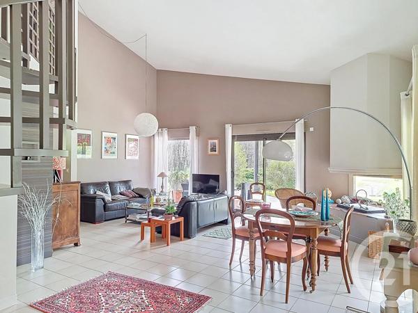 Maison à vendre  5 pièces - 162,60 m 2   LAVAUR  - 81