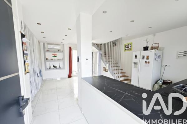 Maison à vendre 4 pièces 125 m² Cézy