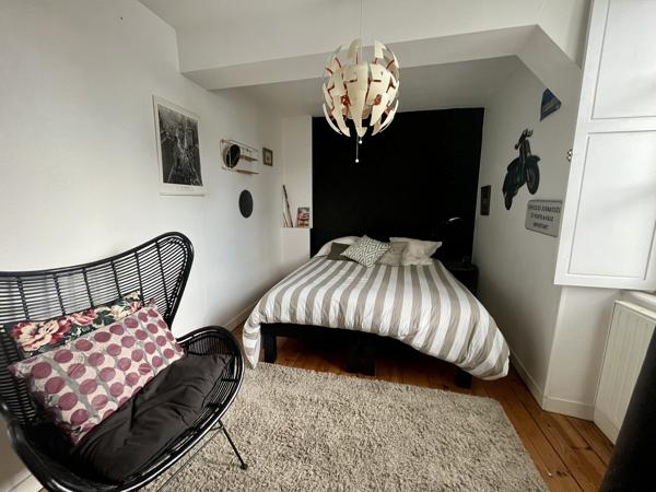 PROPRIETE DE CARACTERE 5 CHAMBRES centre ville de VANNES