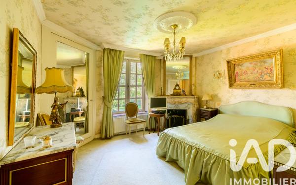 Maison à vendre 7 pièces 252 m² Bagneux