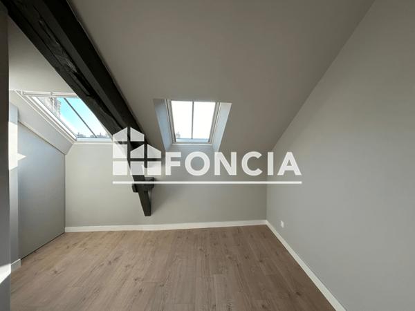 Location Studio 30.81 m² - HOTEL DE BREHAN Saint-brieuc 22000