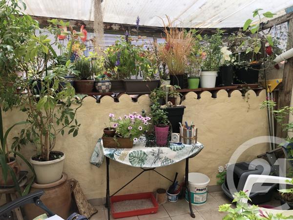 Appartement à vendre  6 pièces - 102,94 m2 SAINTES - 17