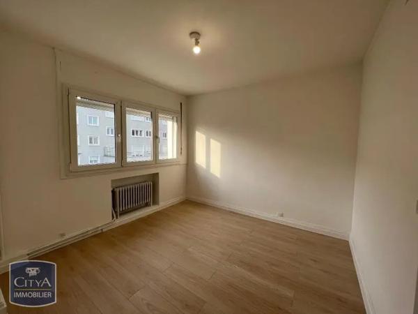 Appartement à louer 3 pièces 65m²
