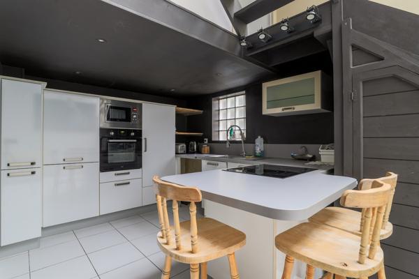 Duplex 2 pièces de 58 m² - République Beaux Arts