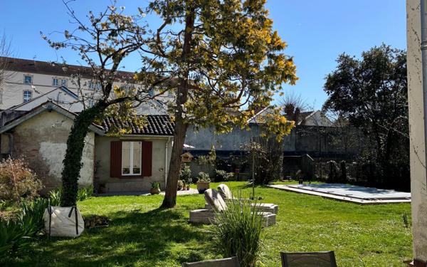 Maison à vendre    3 pièces • 115 m2 Castres