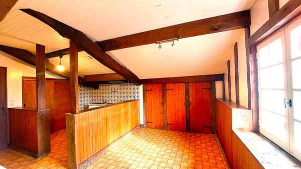 Bardos (64520) Bardos - T2 ancien spacieux