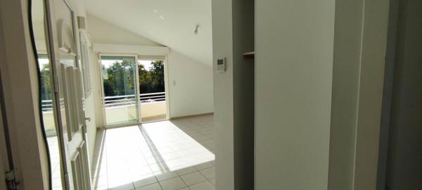 Appartement Pornic 3 pièce(s) 41.76 m2 loi carrez et 50m² au sol proche commerces