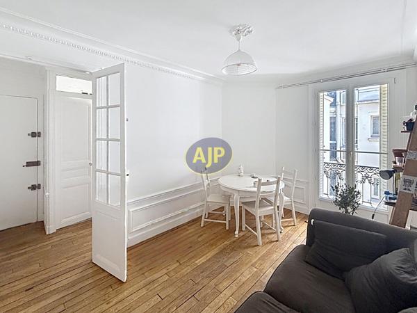 Appartement à vendre Paris 15eme - 3 pièces, 52m² avec 2 chambre(s) à 499 000€ - AJP Immobilier Paris 15 - Agence Pernet