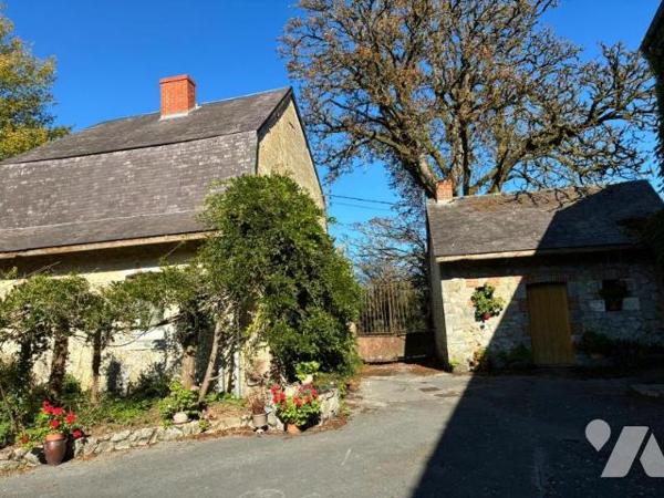 Manoir avec parc et maison de gardien