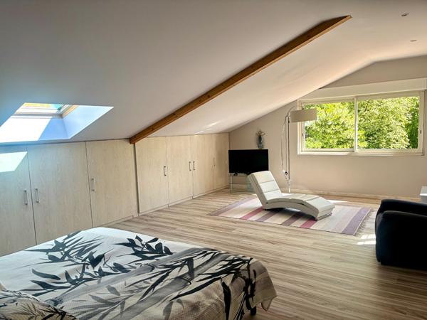 Splendide maison familiale de 255 m² à vendre à Pouillon, havre de paix et de confort