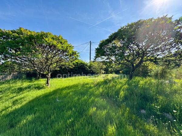 Maison des années 50’ avec terrasse et grand jardin - 4 pièces SAINT SULPICE LES FEUILLES (87)