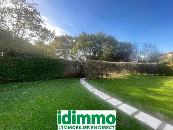 ROQUES-Terrain constructible et viabilisé! Roques (31120)