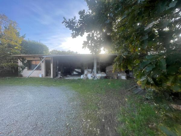 ROQUES-Terrain constructible et viabilisé! Roques (31120)