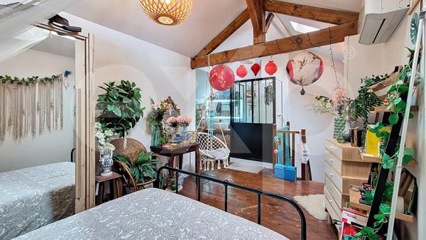 Bordeaux Nansouty – Maison bourgeoise pierre 180 m², terrasse arborée, garage 4 places