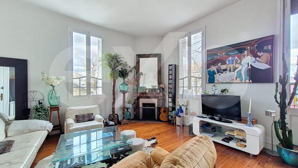 Bordeaux Nansouty – Maison bourgeoise pierre 180 m², terrasse arborée, garage 4 places