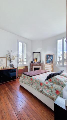 Bordeaux Nansouty – Maison bourgeoise pierre 180 m², terrasse arborée, garage 4 places