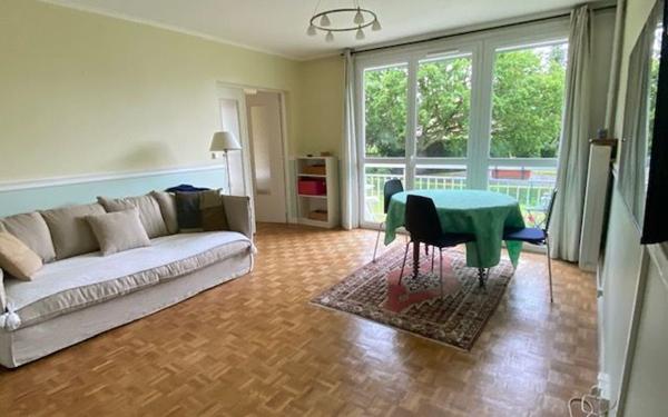 Appartement à louer    2 pièces • 58,20 m2 Mont-Saint-Aignan