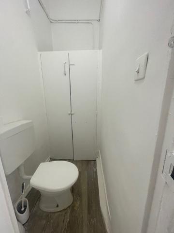 Appartement 3 pièces, plein centre au 2ème étage