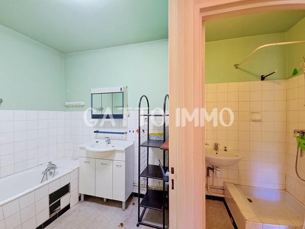 APPARTEMENT DE 100M² // 3 CH // CAVE // 1 PLACE PARKING // AV STRASBOURG METZ