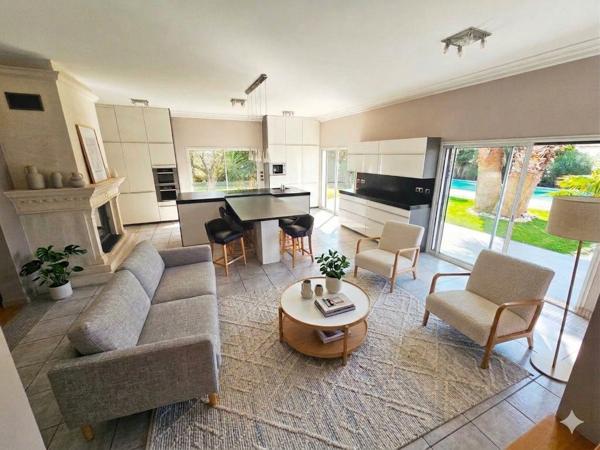 Maison 10 pièces - 240 m² Bien prestige