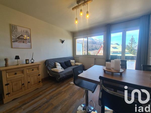 Appartement 2 pièces de 34 m² à Eaux-Bonnes (64440)