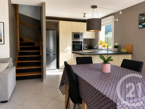 Maison à vendre  3 pièces - 72,65 m 2   LES MARCHES  - 73