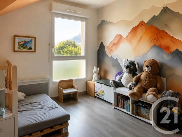 Maison à vendre  3 pièces - 72,65 m 2   LES MARCHES  - 73