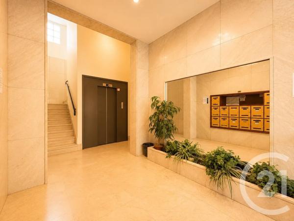 Appartement T4 à vendre  4 pièces - 106,34 m 2   CHAMBERY  - 73