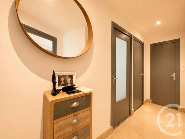 Appartement T4 à vendre  4 pièces - 106,34 m 2   CHAMBERY  - 73