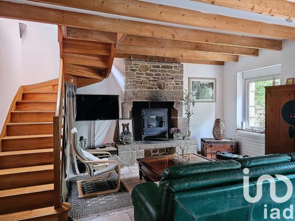 Longère 7 pièces de 167 m² à Pleubian (22610)