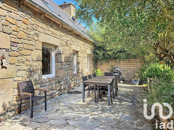 Longère 7 pièces de 167 m² à Pleubian (22610)