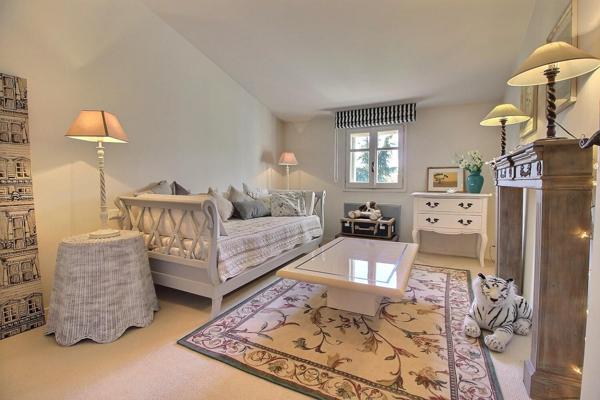 maison à vendre  10 pièces - 330 m2 CHATEAUNEUF GRASSE - 06