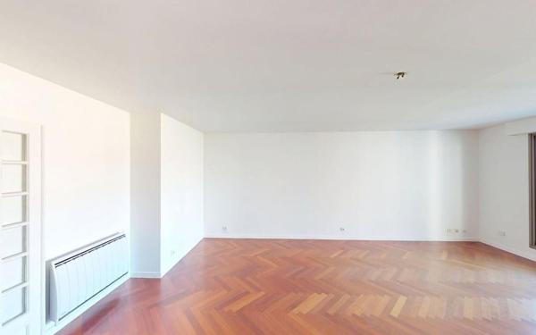 Appartement à vendre    4 pièces • 112,76 m2 Boulogne-Billancourt