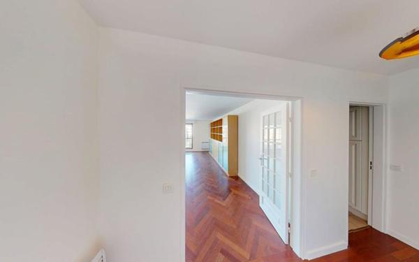 Appartement à vendre    4 pièces • 112,76 m2 Boulogne-Billancourt