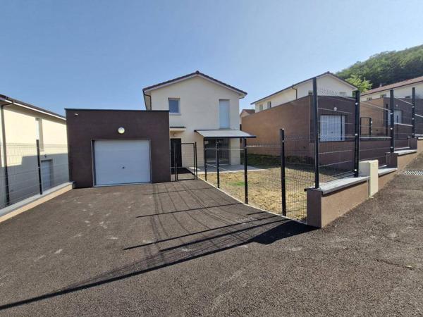 Maison 5 pièces                                        - 38300 Bourgoin-Jallieu Réf : 4772