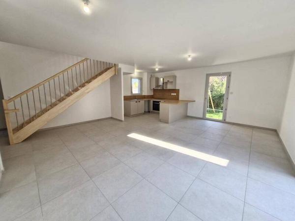 Maison 5 pièces                                        - 38300 Bourgoin-Jallieu Réf : 4772