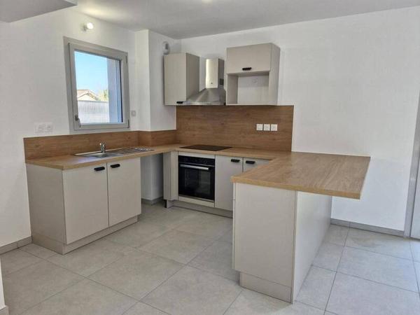 Maison 5 pièces                                        - 38300 Bourgoin-Jallieu Réf : 4772