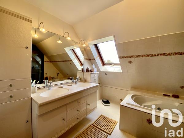 Maison à vendre 11 pièces 305 m² Bréhal