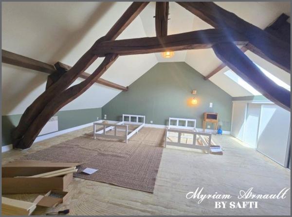 Propriété avec Maisons en pierre 4 chambres Grange Piscine Puits Annexes