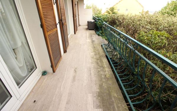 Maison à louer    6 pièces •    Viry-Châtillon