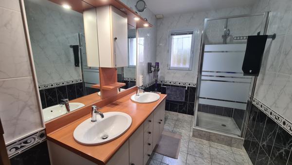 Maison 5 pièces - 118 m²