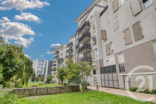 Appartement F4 à vendre  4 pièces - 75,93 m2 ERMONT - 95