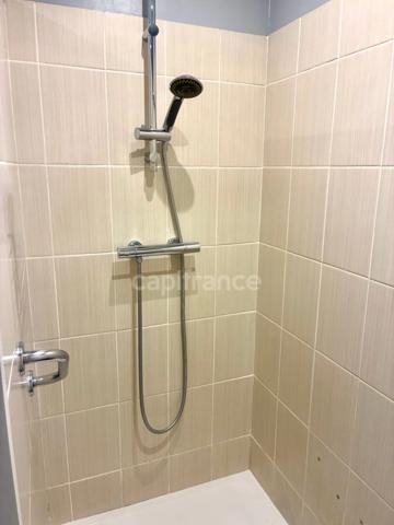 *Bleville/Montgaillard* Appartement T5 81 m² ascenseur, balcon, parking et cave.